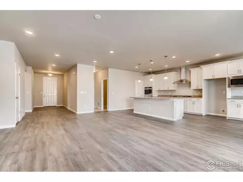 518 E Michigan Ave, Berthoud, CO 80513 photo 3