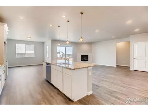 518 E Michigan Ave, Berthoud, CO 80513 photo 5