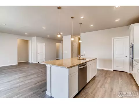 518 E Michigan Ave, Berthoud, CO 80513 photo 6