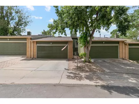2950 W Rowland Pl, Littleton, CO 80120