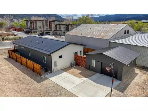 Exterior - 533 W 7th St, Salida, CO 81201 photo 14 of 15