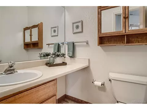 5228 Estes Cir, Arvada, CO 80002 photo 8