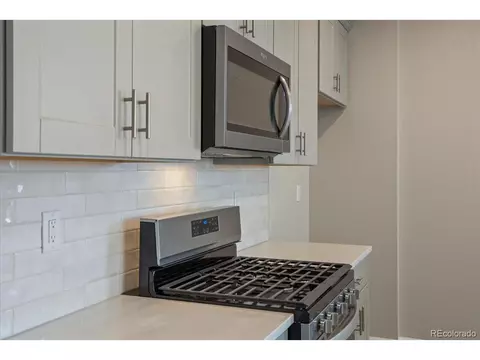 22190 E 8th Ave, Aurora, CO 80018 photo 11