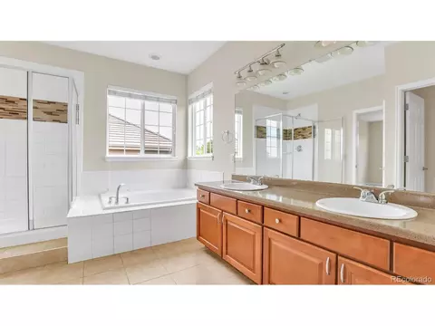 Bath - 2673 E 137th Ave, Thornton, CO 80602 photo 2 of 2