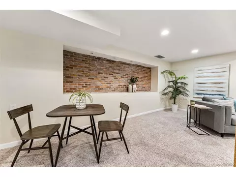 1425 S Logan St, Denver, CO 80210 photo 31