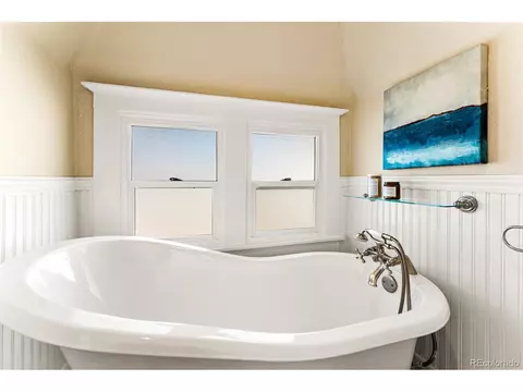 1425 S Logan St, Denver, CO 80210 photo 26
