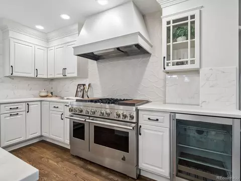 Kitchen - 7332 S Ivanhoe Ct, Centennial, CO 80112 photo 4 of 4