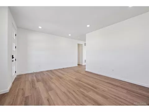 25020 E 42nd Ave, Aurora, CO 80019 photo 14