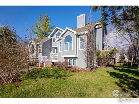 7332 Meadow Ct, Boulder, CO 80301 photo 2