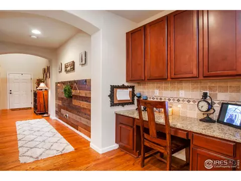 25411 E Ottawa Dr, Aurora, CO 80016 photo 4