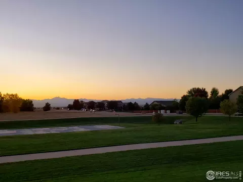 10688 Echo St, Longmont, CO 80504 photo 2
