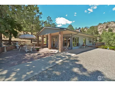 635 Lake Dr, Lyons, CO 80540 photo 1