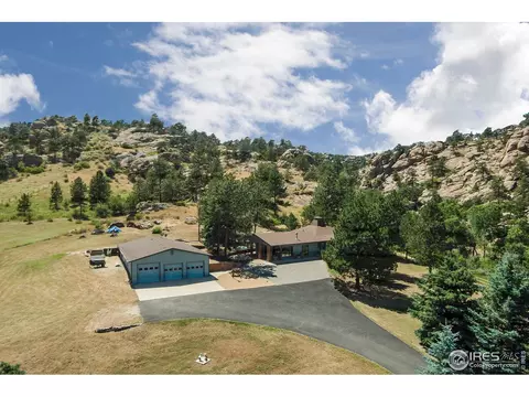 635 Lake Dr, Lyons, CO 80540 photo 2