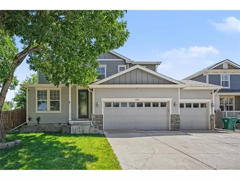 9204 W Radcliffe Pl, Littleton, CO 80123