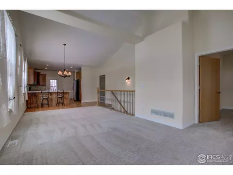 812 14th St, Berthoud, CO 80513 photo 4
