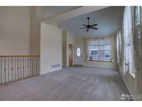 812 14th St, Berthoud, CO 80513 photo 2