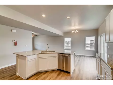 2137 Cadman St, Berthoud, CO 80513 photo 5