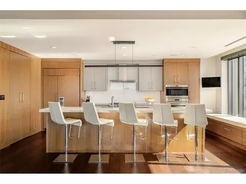 1133 14th St #2350, Denver, CO 80202