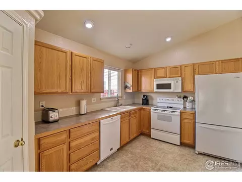 3807 Dry Gulch Rd, Evans, CO 80620 photo 18