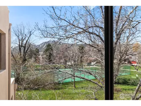 3845 Northbrook Dr #E, Boulder, CO 80304 photo 2