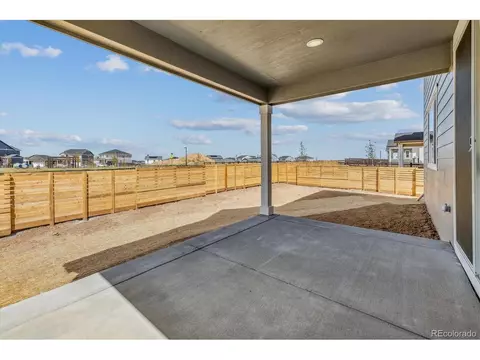 27645 E Byers Pl, Aurora, CO 80018 photo 22