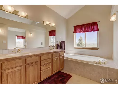 902 E County Road 8, Berthoud, CO 80513 photo 33