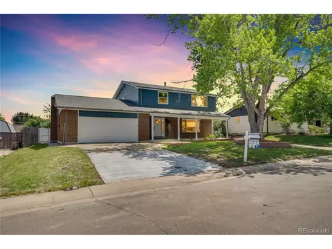2122 S Zephyr St, Lakewood, CO 80227
