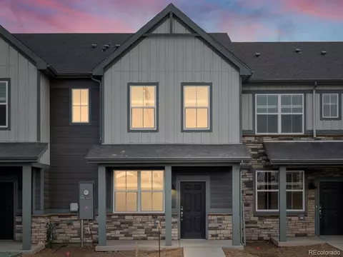 1622 Riverplace Dr #2, Windsor, CO 80550