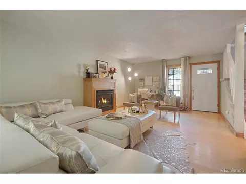 16816 E Kenyon Dr, Aurora, CO 80013 photo 4