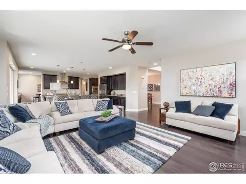 8807 Eldora St, Arvada, CO 80007 photo 16