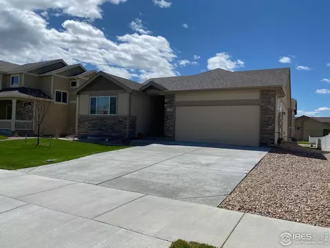 8702 13th St, Greeley, CO 80634 photo 2