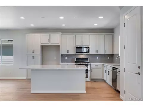 17844 E 107th Pl, Commerce City, CO 80022 photo 6