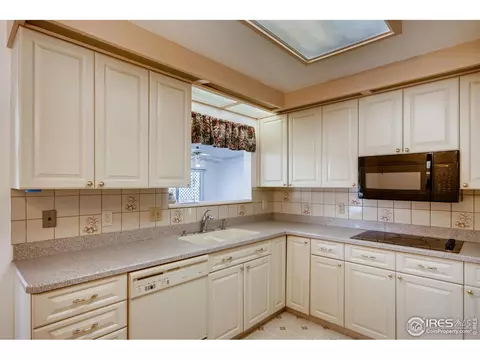 2481 E 98th Ave, Thornton, CO 80229 photo 7