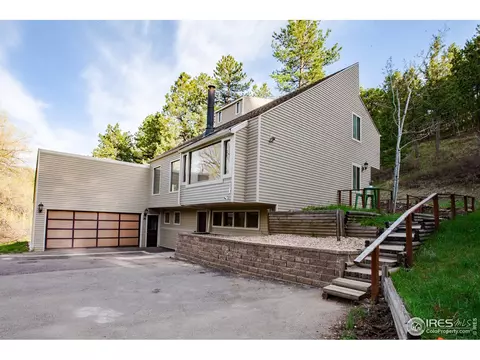 121 Kelly Rd, Boulder, CO 80302 photo 2