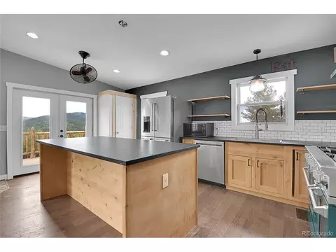 211 Chalet Dr, Black Hawk, CO 80422 photo 2