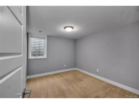 7455 E 22nd Ave, Denver, CO 80207 photo 27