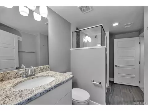 7455 E 22nd Ave, Denver, CO 80207 photo 26