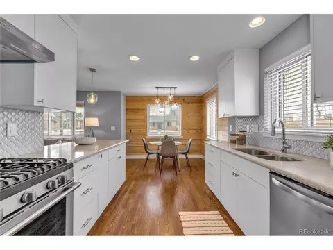 7455 E 22nd Ave, Denver, CO 80207 photo 14