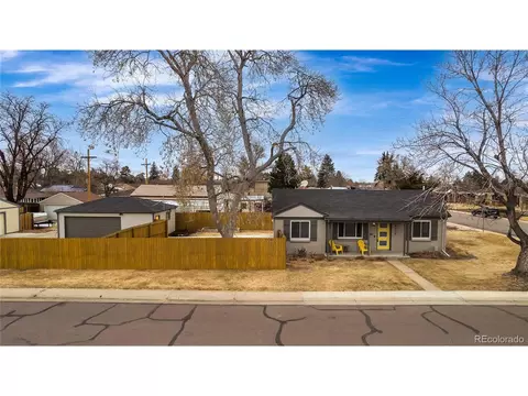 7455 E 22nd Ave, Denver, CO 80207 photo 1