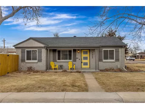 7455 E 22nd Ave, Denver, CO 80207 photo 2