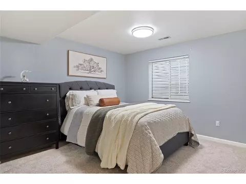 18565 E Berry Dr, Aurora, CO 80015 photo 31