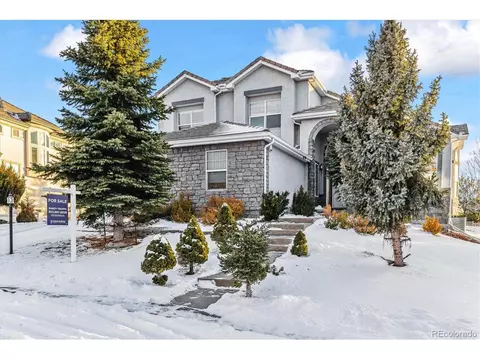 7324 S Valdai Cir, Aurora, CO 80016