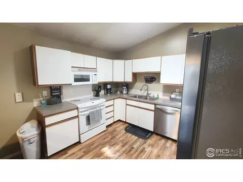365 50th Ave Ct, Greeley, CO 80634 photo 8