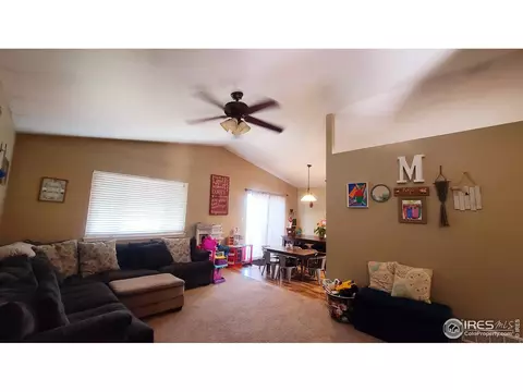 365 50th Ave Ct, Greeley, CO 80634 photo 2