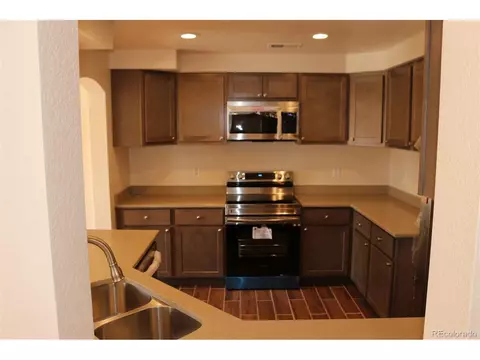 20734 E 38th Pl, Denver, CO 80249 photo 5