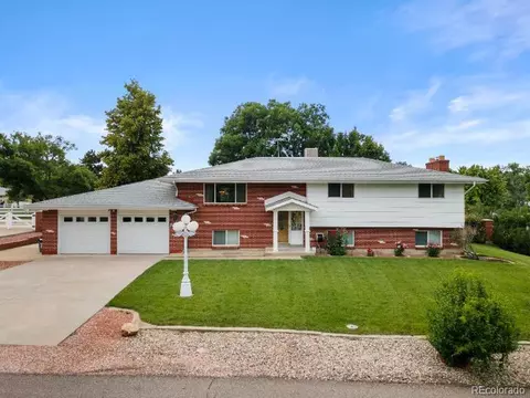 8085 Newman St, Arvada, CO 80005