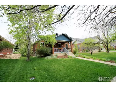 118 E Iowa Ave, Berthoud, CO 80513 photo 2