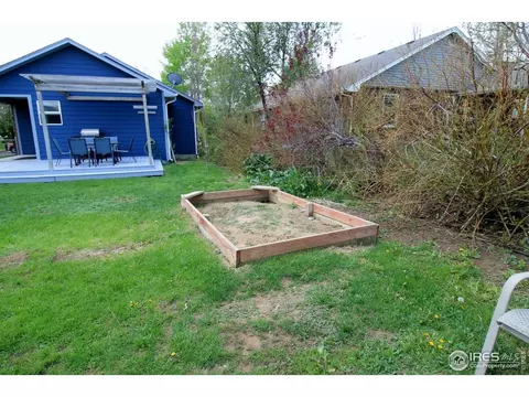 118 E Iowa Ave, Berthoud, CO 80513 photo 23