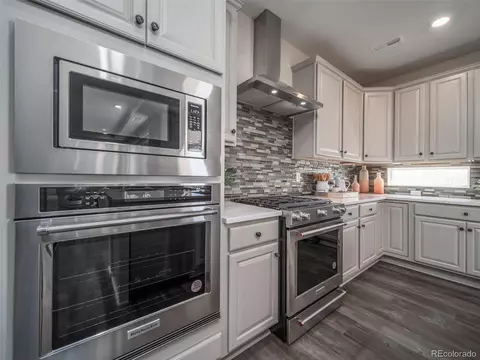 21935 E 51st Dr, Aurora, CO 80019 photo 4