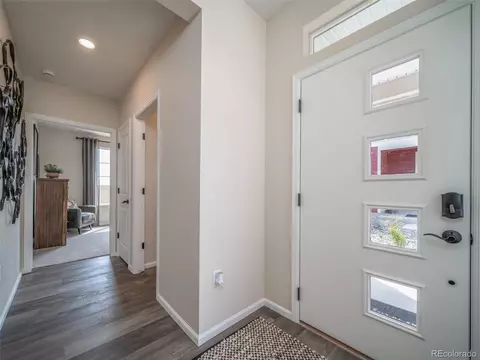 21935 E 51st Dr, Aurora, CO 80019 photo 3